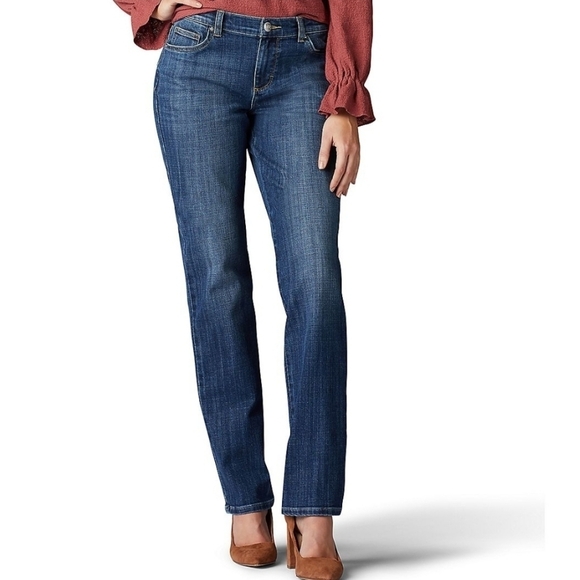 New LEE Stretch Relaxed Fit Straight Leg Jean - Picture 1 of 8